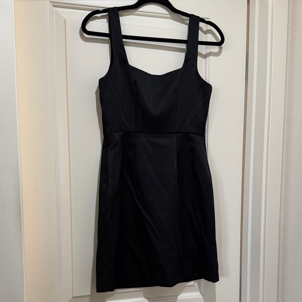 Elegant Black Sleeveless Mini Dress